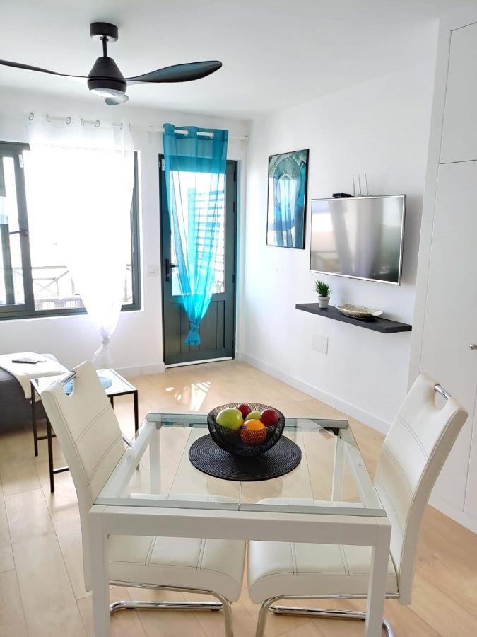 Apartment Portonovo Paraiso II - Sea View - Swimming Pool - Good Wifi - Old Town Puerto del Carmen  Bagian luar foto